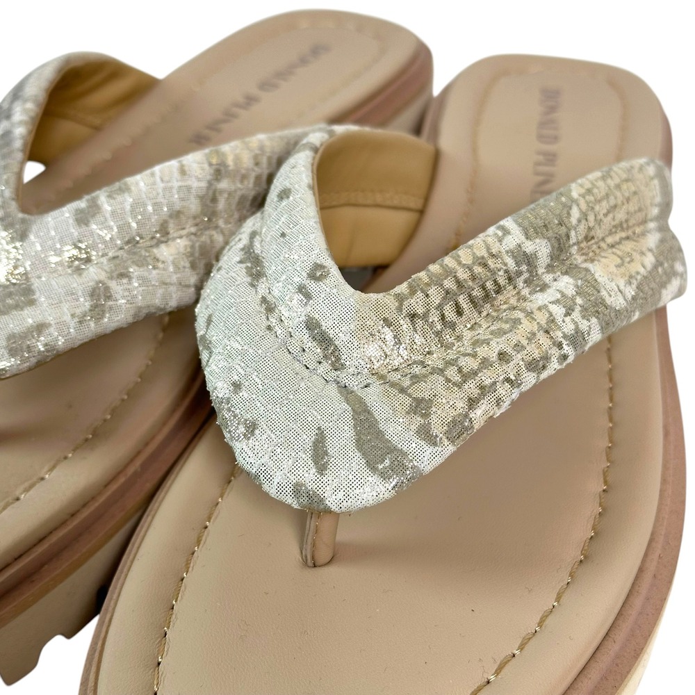Donald Pliner Sandals Barbera Metallic Snakeskin Platform Thong Tan 8.5 NWOT - Picture 9 of 11